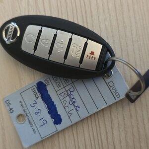 Nissan Rogue Key Fob 2019